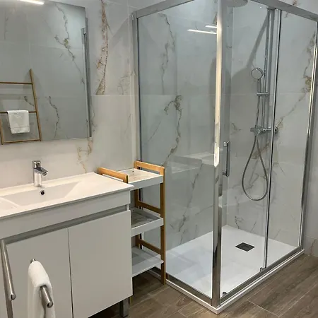 Orm- Flores Apartment