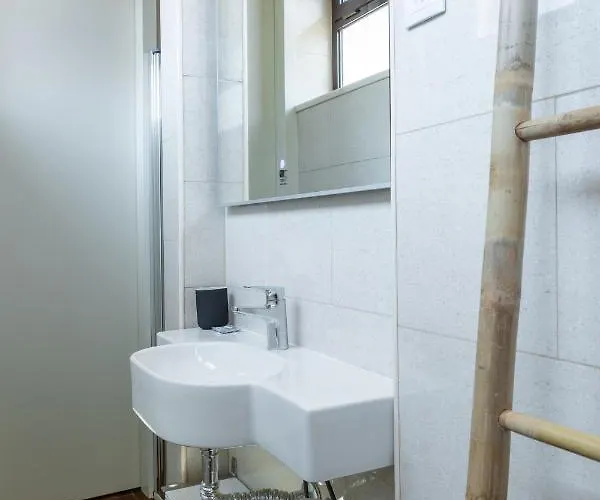 Orm- Flores Apartment Porto