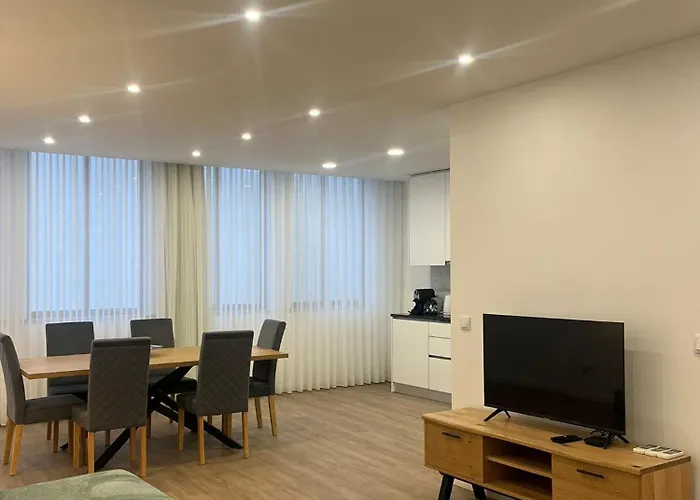 Orm- Flores פורטו